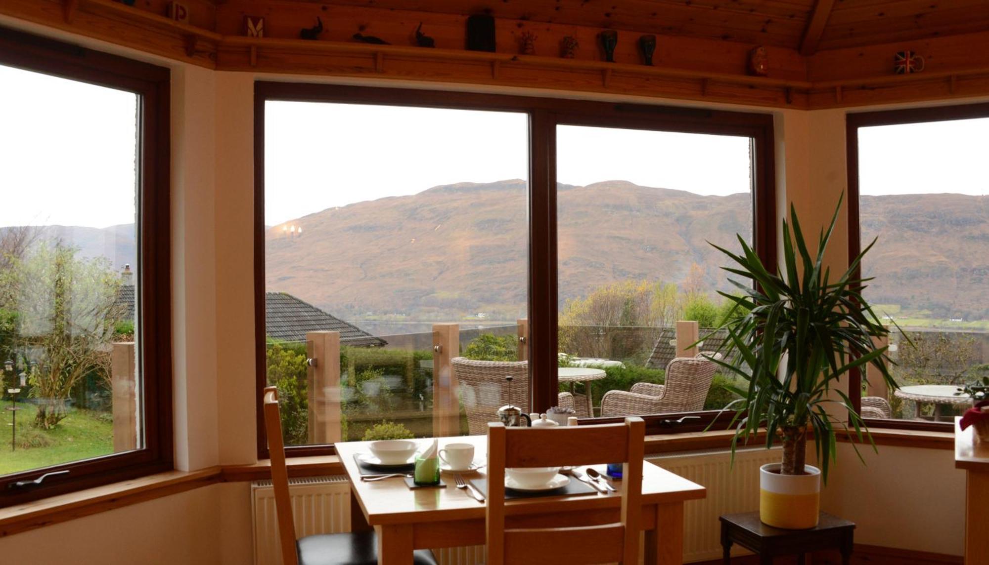 Lochview House Hotel Fort William Exterior photo
